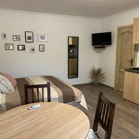 Varga Vendeghaz Guest house Sumegpraga