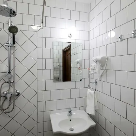 Varga Vendeghaz Guest house Sumegpraga