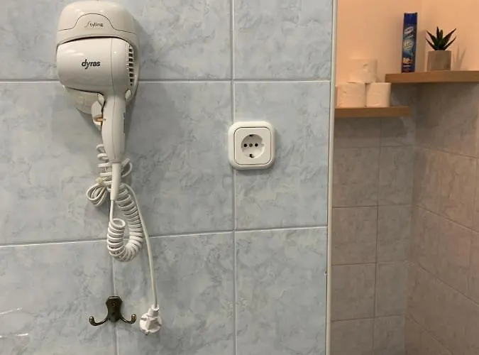 Varga Vendeghaz Pensiune Sumegpraga