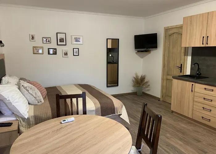 Varga Vendeghaz Pensiune Sumegpraga