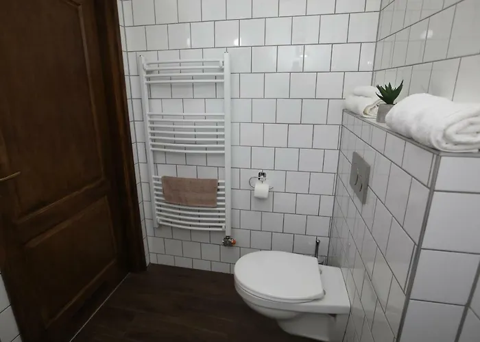 Varga Vendeghaz Pensiune Sumegpraga